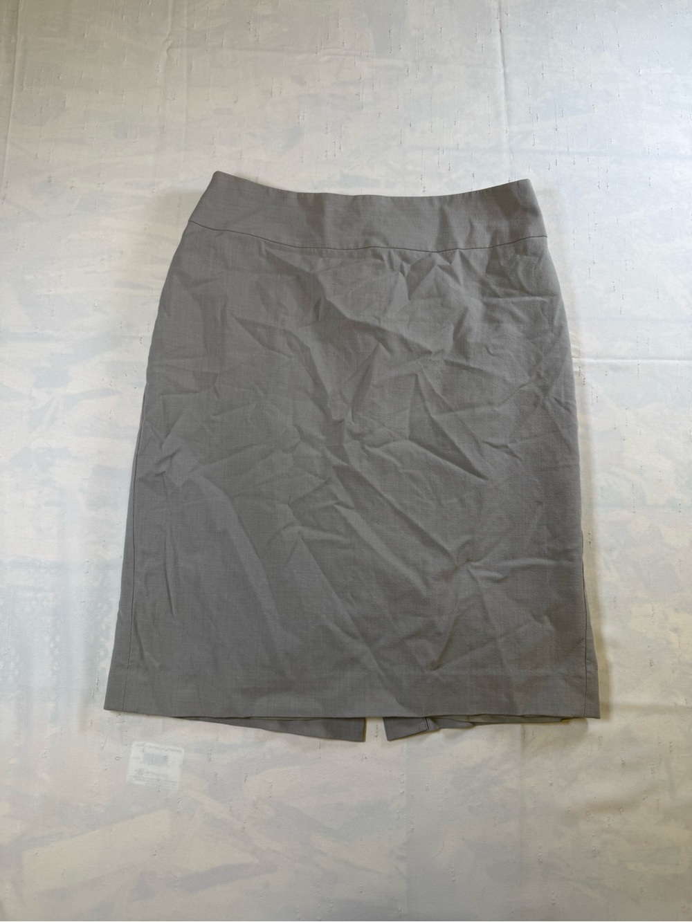 Banana Republic Gray Pencil Skirt - Sleek Office Staple